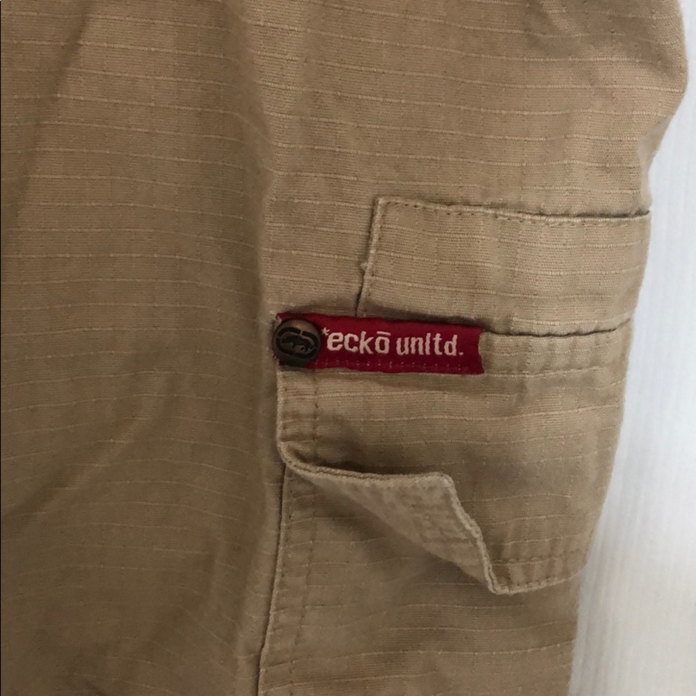 Marc Ecko Shorts - Picture 2 of 6
